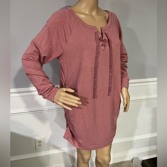 A Glow Maternity Lightweight V Neck Sweatshirt Size Large - Picture 1 of 8